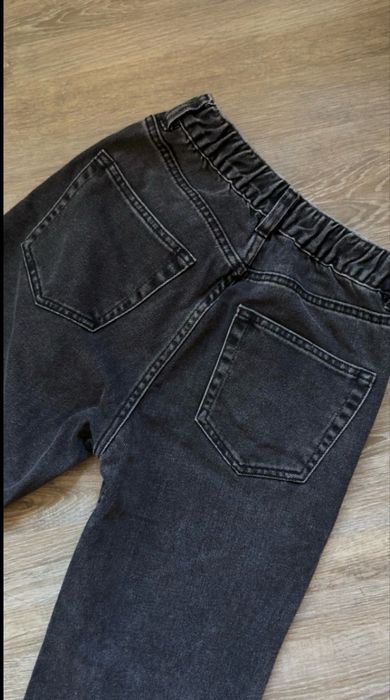 Джинси pull and bear прямі