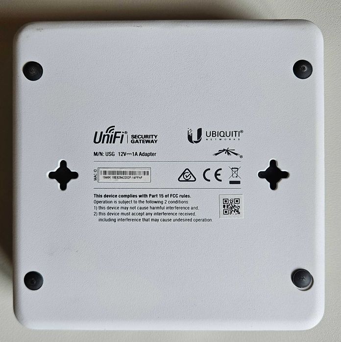 Ubiquiti UniFi Security Gateway (USG) — router/firewall UniFi