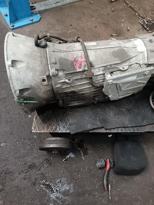 Skrzynia biegów Mercedes ML500 a2512801200 5.5 V8 Reduktor kompletna konwerter