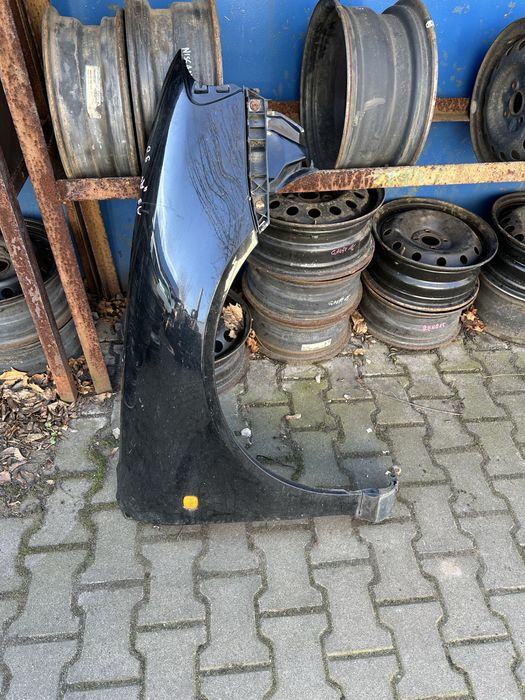 Blotnik prawy audi a3 8L