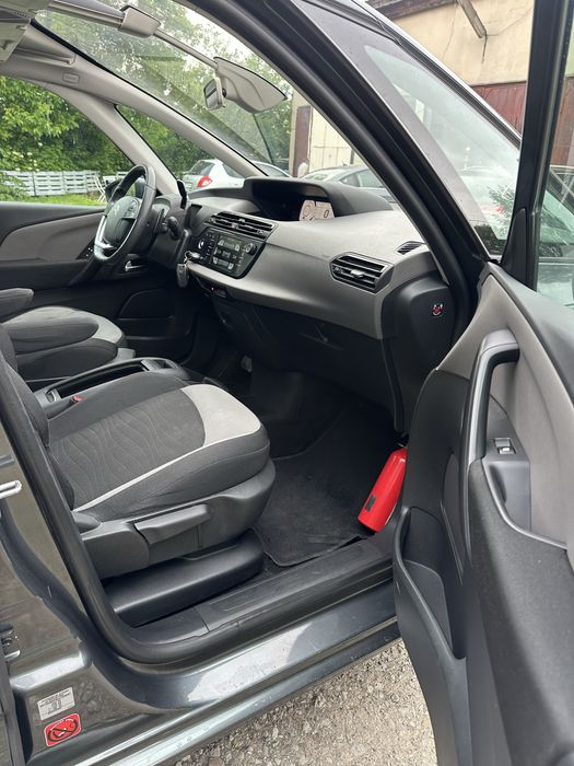 Citroen picasso.