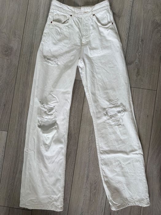 Sprzedam jeansy z szeroką nogawką