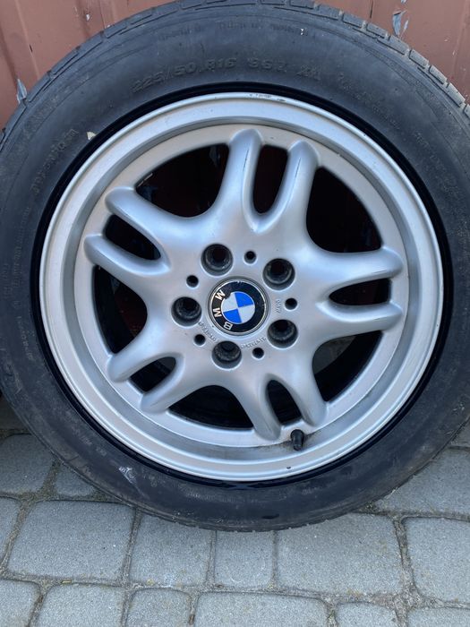 Alu.Felgi bmw 16 cal