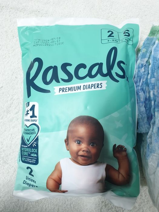 Conjunto 25 fraldas Rascal,Huggies e Dodot