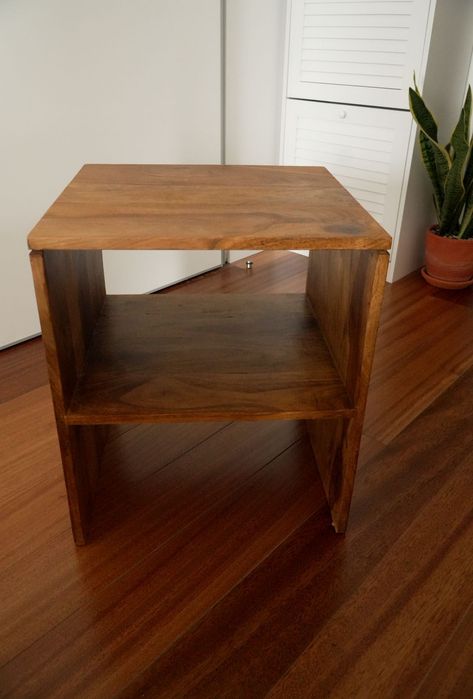 Conjunto de 2 Mesas Auxiliares Encaixe em Pau-Rosa Bombay