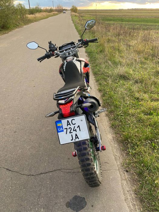 Продам лось 250 .