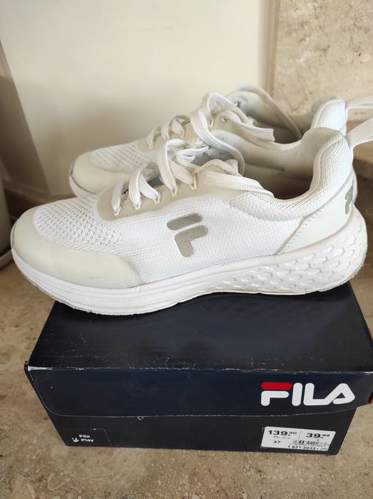 Białe adidasy, sneakersy sportowe Fila Spitfire