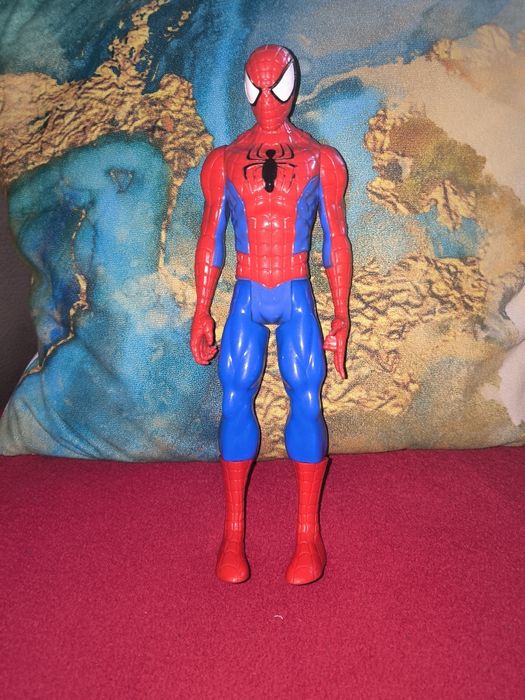 Various Marvel action figures64309802295938123
