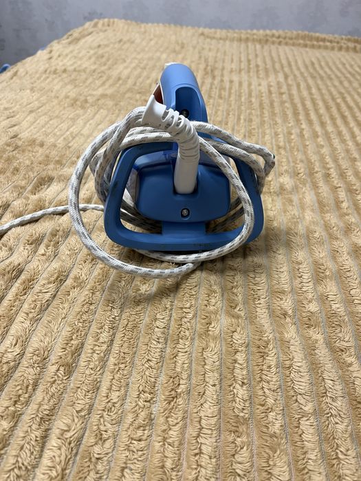 Утюг покрытие керамика модель Тефаль