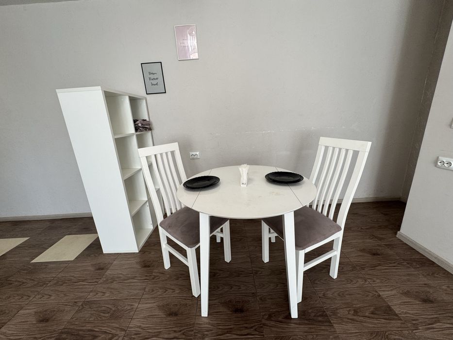 Центр / 2 - кімнати / вул Руська / до 4х осіб /Звітні документи