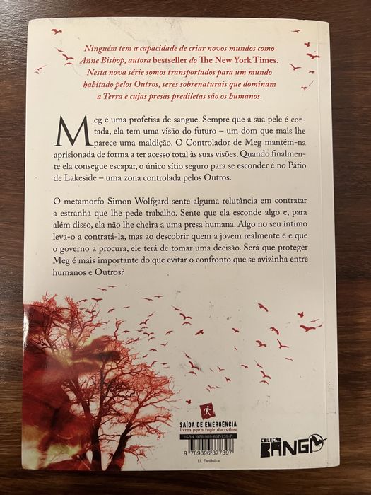 Livro Letras Escarltates