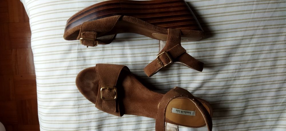 Sandálias rosa 35/36