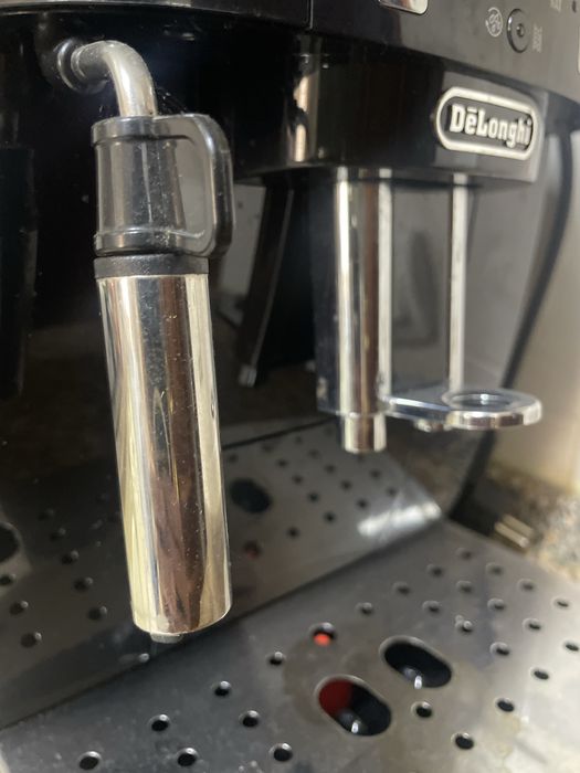 Maquina de cafe DeLonghi Magnifica S