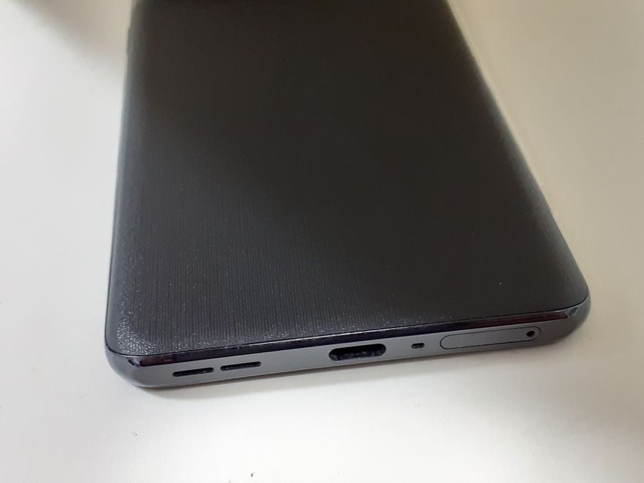 OnePlus 10T "16+4/256gb"