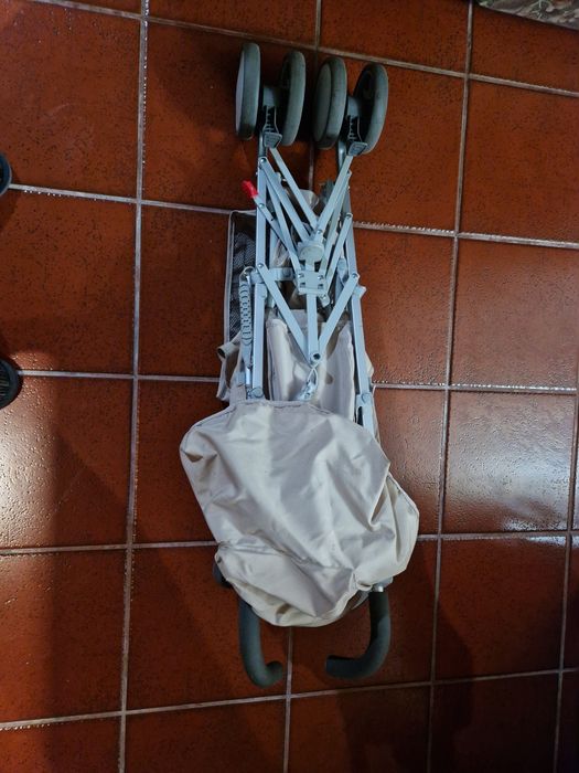 Carrinho bebe + parque