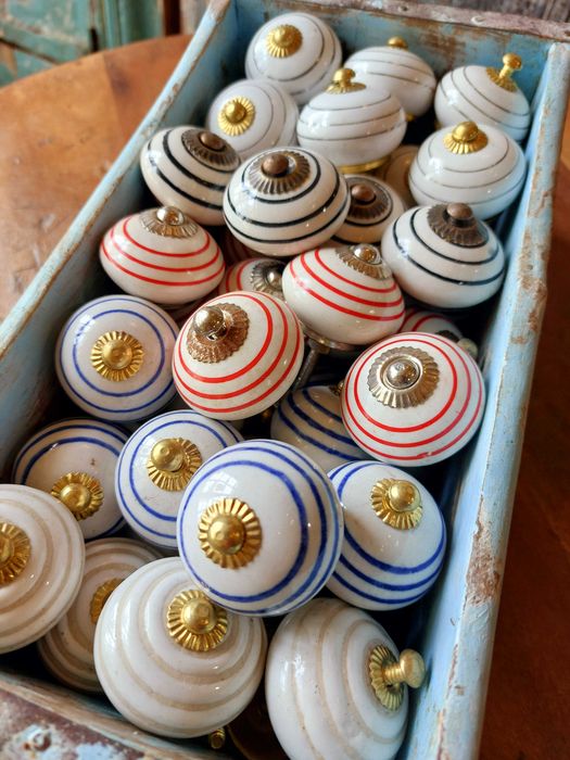 Puxadores para gavetas/ portas em porcelana
