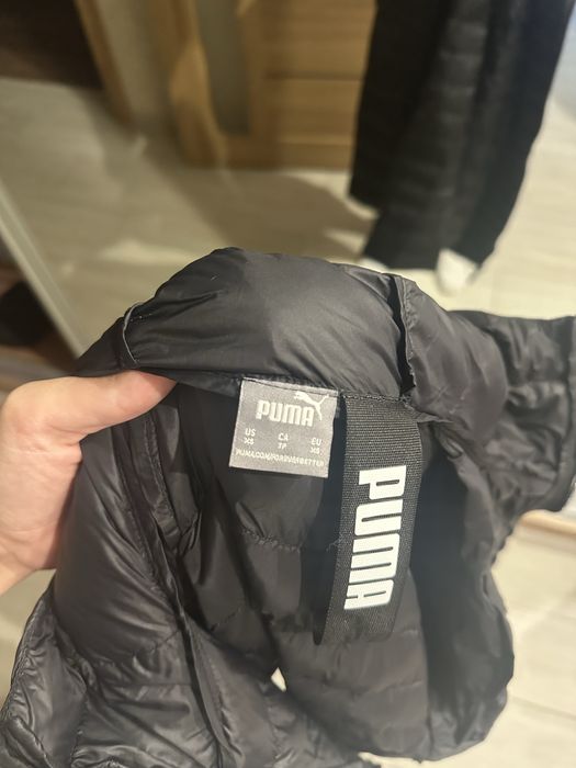 Курточка Puma чорна