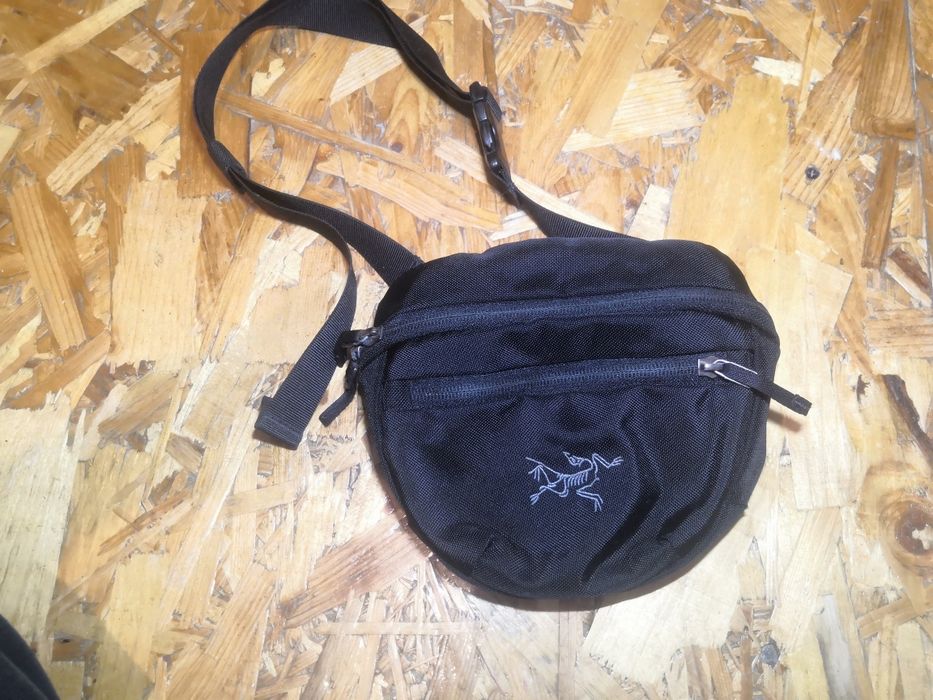 Бананка арктерікс arcteryx.