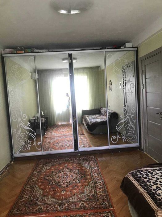Здається з газом квартира метро Дарниця