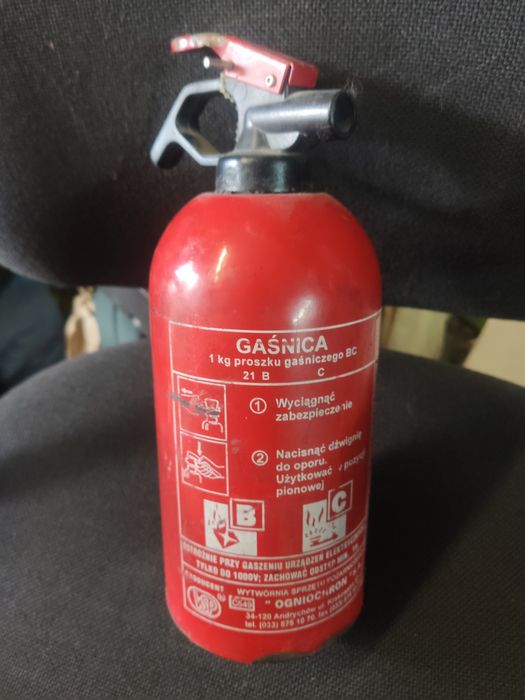 Gaśnica proszkowa samochodowa 1 kg