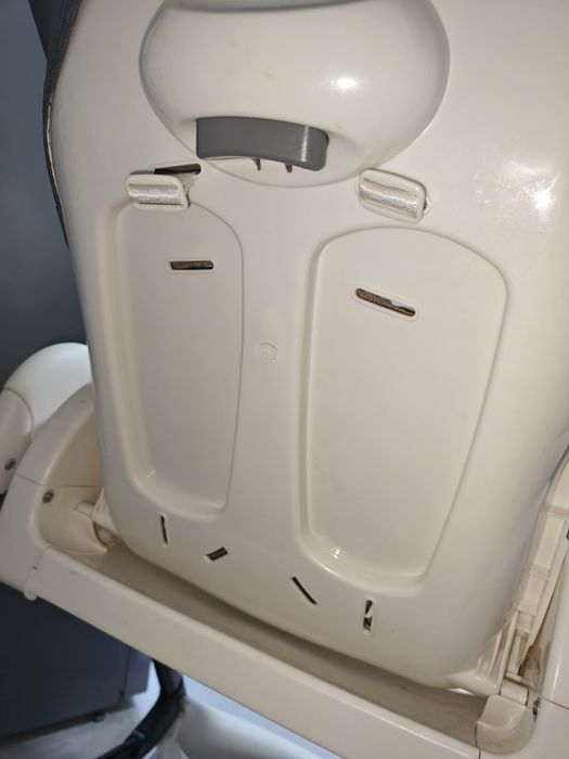 Стілець для годування Carrello