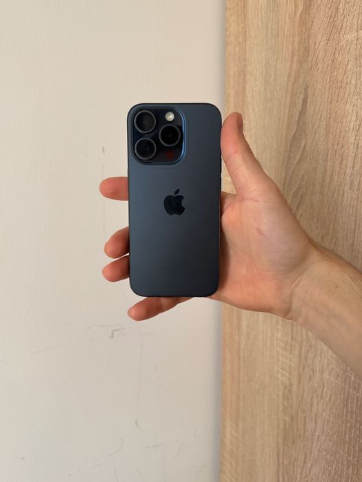 Apple iPhone 15 pro 256Gb
