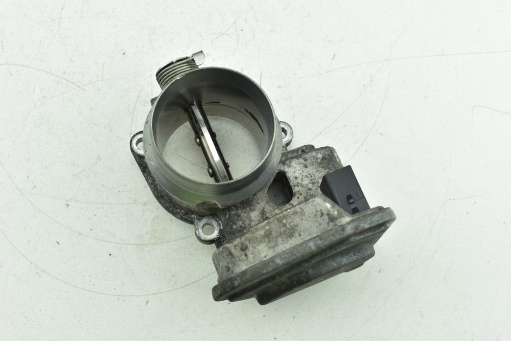 Przepustnica BMW E60 E90 E83 2.0d 3.0d 780438402