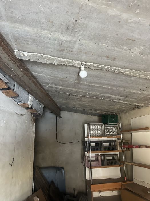 Пропонуємо до продажу Капітальний  Гараж в Центальній частині міста