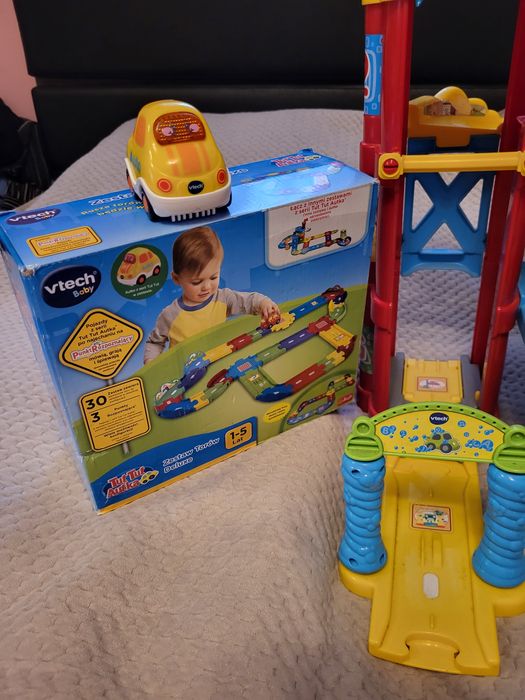 Tut tut autka garaż pl polska wersja plus zestaw torów deluxe 2 autka