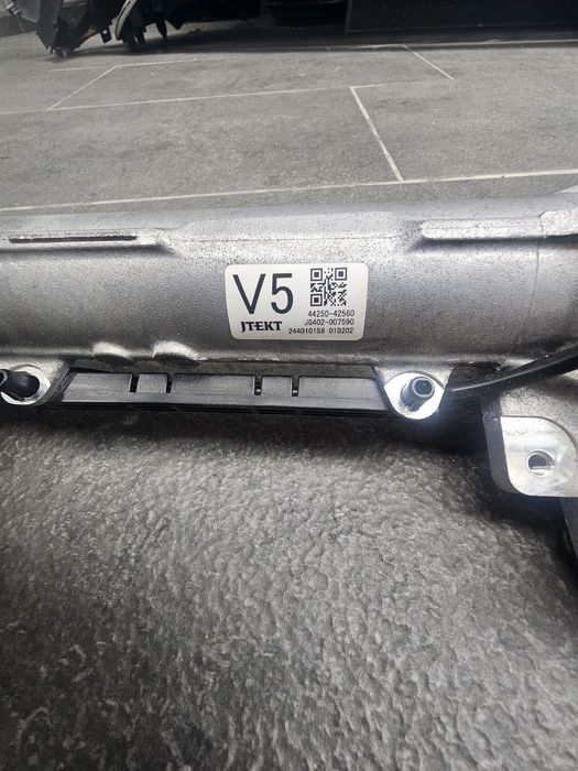 Caixa de direcção Rav4