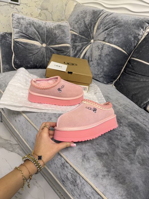 Розовые угги UGG Tazz Love Slipper Arroyo Tropical Pink Sand