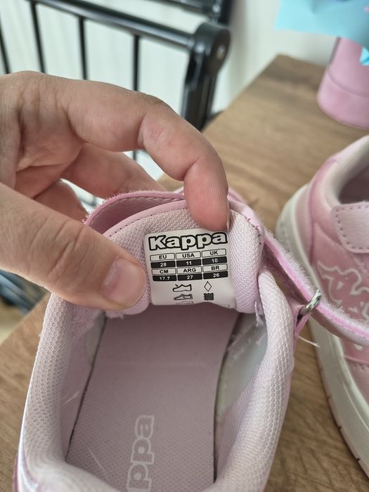 Buty dla dziewczynki kappa 27