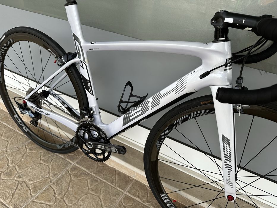 Bicicleta de estrada - Rodas em carbono