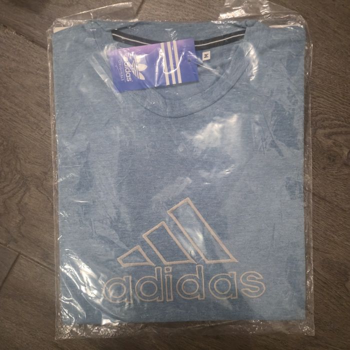 Camisola adidas nova