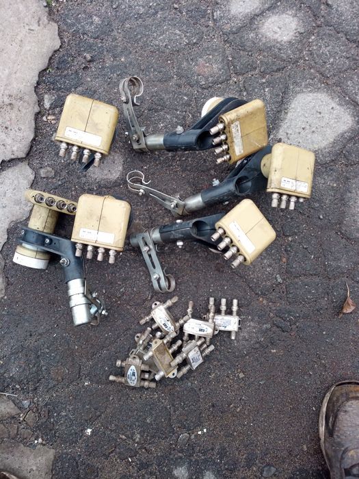 антенна  спутниковая телевизионная