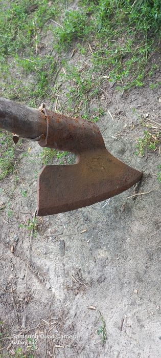 Старовинна сокира