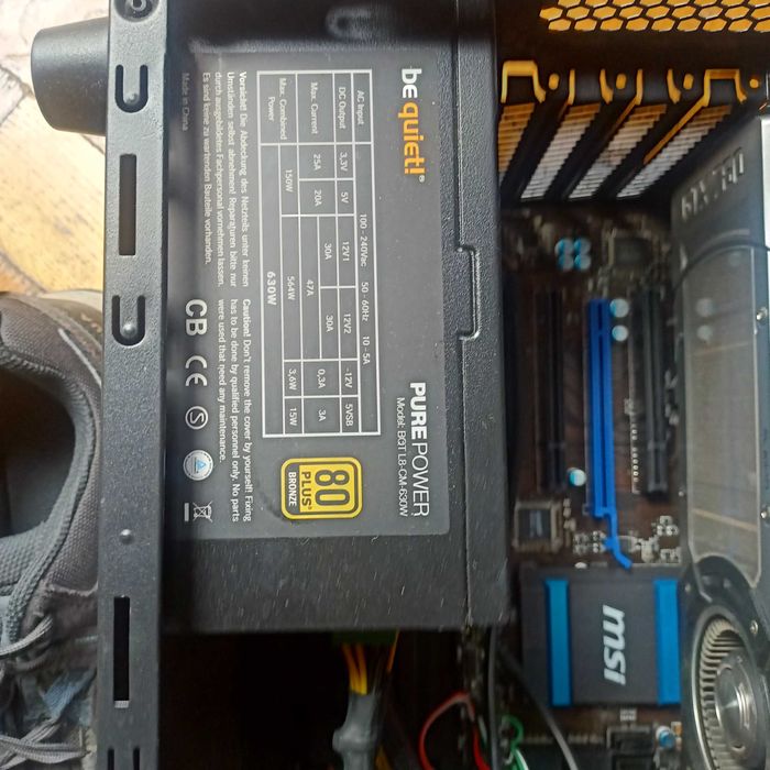 Komputer BEZ dysku: B85-G43 (MS-7816);  i5-4670K 3.4GH; Nvidia GeForce GTX780; DDR3 hyperx fury 8GBx2;  corsair; bequiet 630W; rv dvd; zalman z1