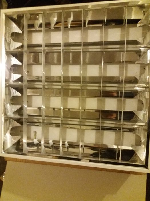 oprawa rastrowa natynkowa kanlux 4x18w +świetlówki