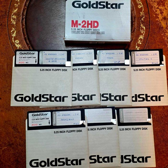 Dyskietki 5.25” GoldStar M-2HD | MS Windows 2.10 | zestaw
