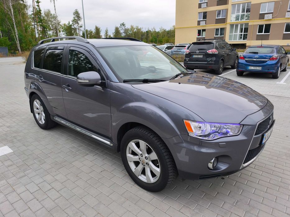 Mitsubishi Outlander 2010