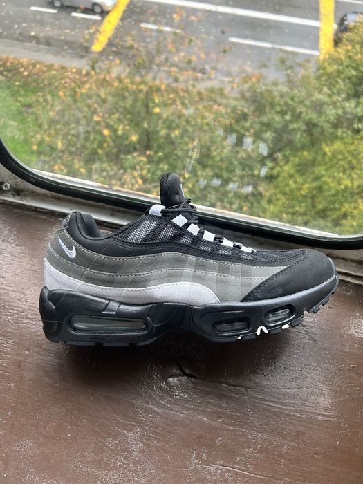 Чоловічі кросівки Nike Air Max 95 grey