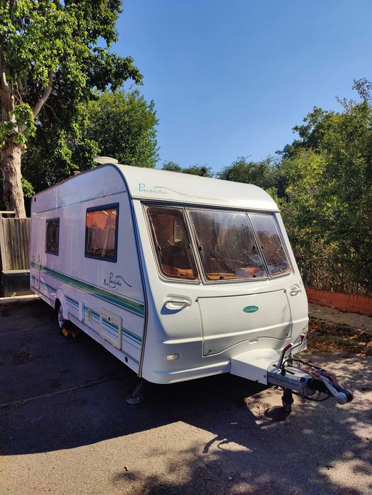 Caravana Coachman Pastiche 520/4