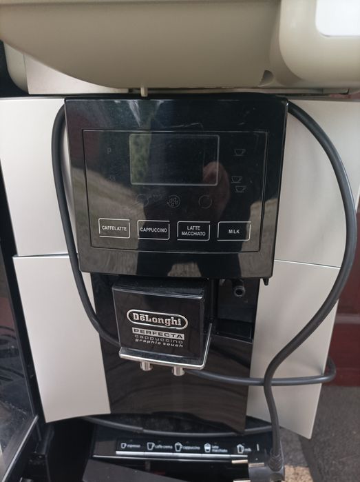 Kawiarka/ekspres/dawca- DeLonghi Perfecta. Tanio!