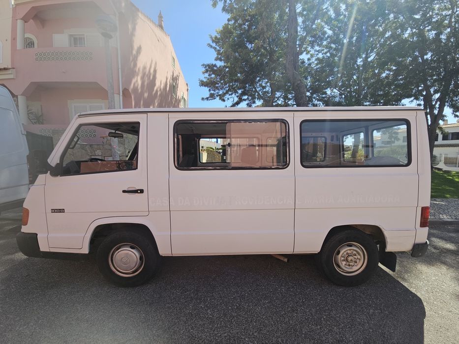 Mercedes-Benz Mb100 9 lugares ** 95.000km reais**