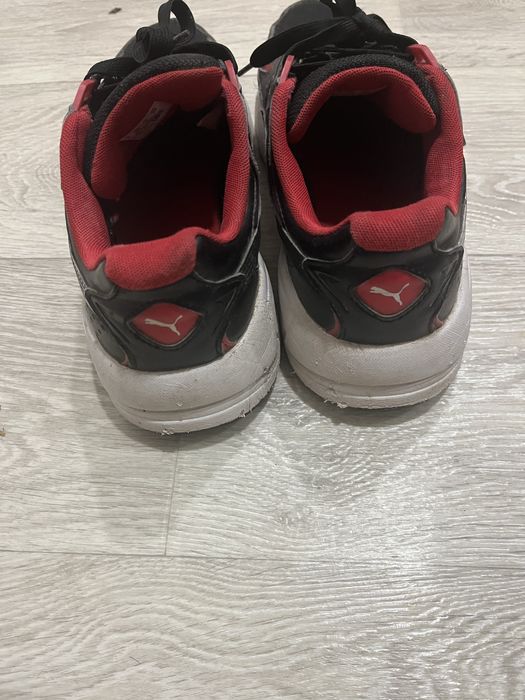 Кросівки онигінал Puma Ferrari р.39