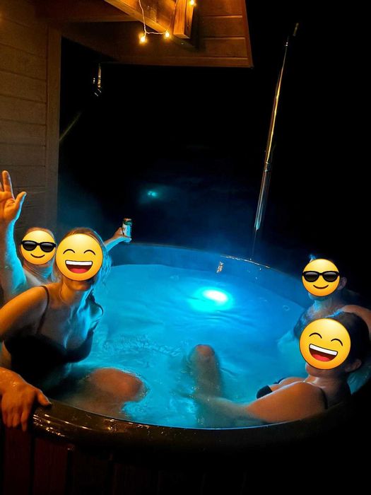 Mazury , domki całoroczne - Wzgórza Dybowskie balia z jacuzzi , sauna