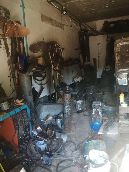 Продам гаражі з обладнанням