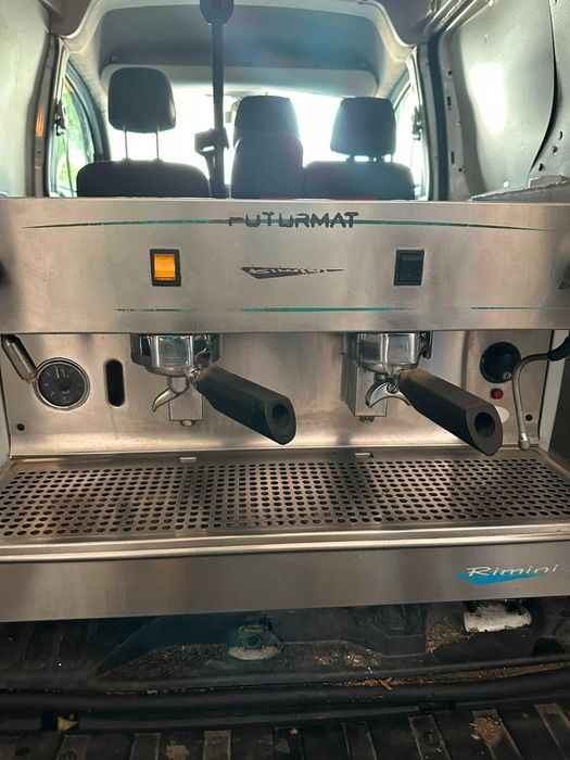 Maquina gelo e maquina de cafe