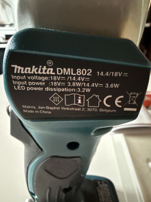 Ліхтар Makita оригінал DML 802