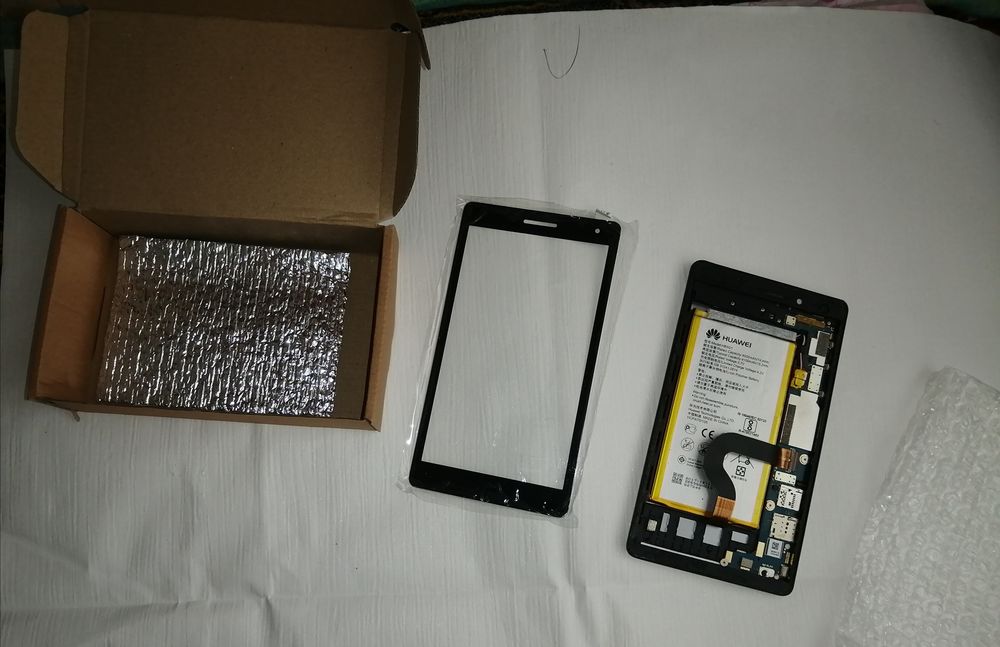 Huawei MediaPad T3 7", модель BG2-U01, 3G і сім картою.